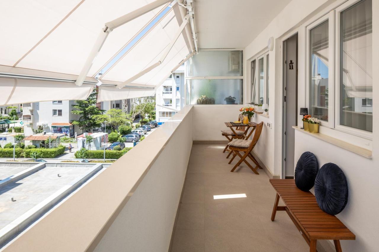 Apartment Nova 4* Dugi Rat Exteriör bild